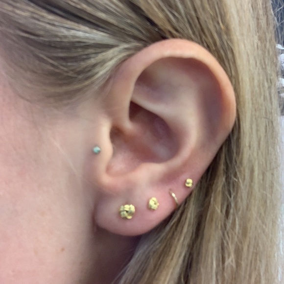 Marley and me s925 sterling silver plated gold love knot stud set- 3 pairs - Picture 2 of 4